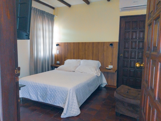 Imagen de la habitación del Hotel Boutique La Casa de Piedra. Foto 3