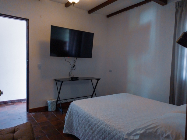 Imagen de la habitación del Hotel Boutique La Casa de Piedra. Foto 7
