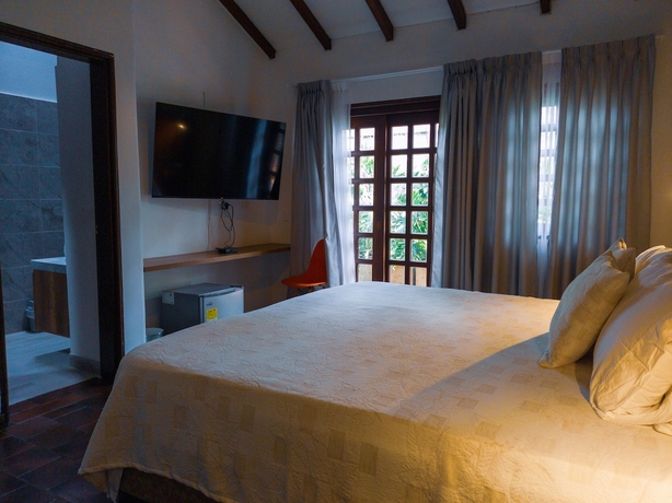 Imagen de la habitación del Hotel Boutique La Casa de Piedra. Foto 8