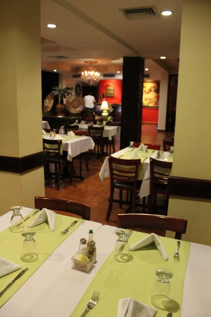 Imagen del bar/restaurante del Hotel Boutique La Cordillera. Foto 4