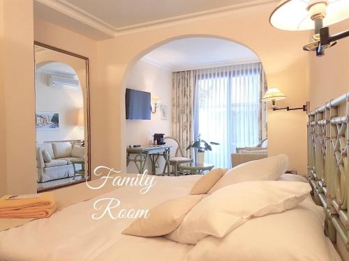 Imagen de la habitación del Hotel Boutique La Rocca. Foto 10