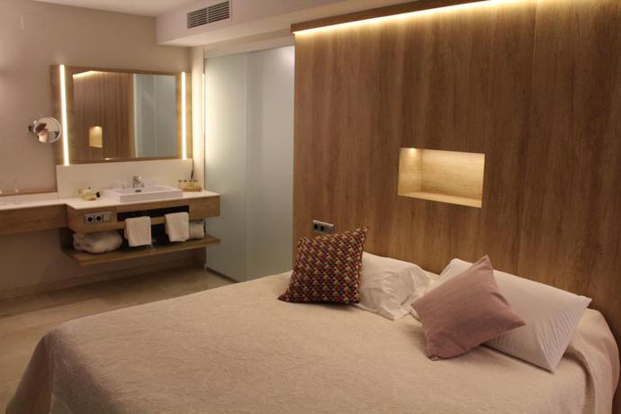 Imagen de la habitación del Hotel Boutique Lasort. Foto 7