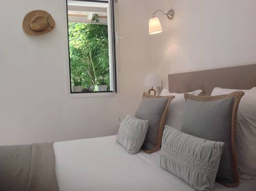 Imagen de la habitación del Hotel Boutique Le Clos Huguerie - Bordeaux Centr. Foto 6