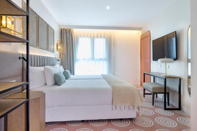 Imagen de la habitación del Hotel Boutique Luna Granada Centro. Foto 3