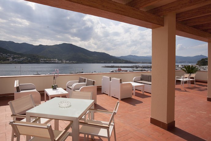 Imagen de los exteriores del Hotel Boutique Mar d\'Amunt. Foto 12