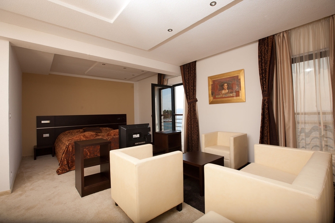 Imagen de la habitación del Hotel Boutique Marina. Foto 5