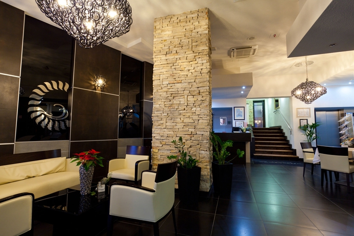 Imagen de los interiores del Hotel Boutique Marina. Foto 10