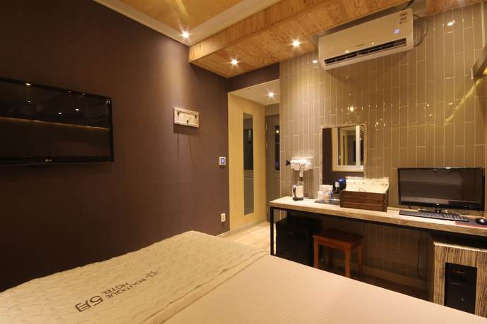 Imagen de la habitación del Hotel Boutique May. Foto 7