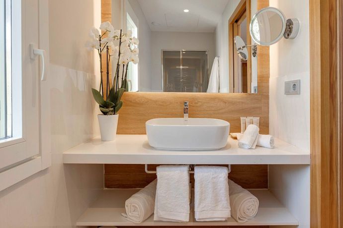 Imagen de la habitación del Hotel Boutique Mirlo Barcelona. Foto 18