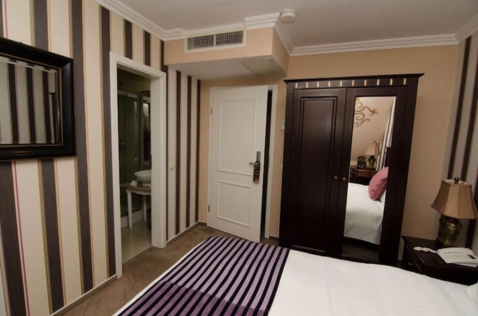 Imagen de la habitación del Hotel Boutique Monaco. Foto 4