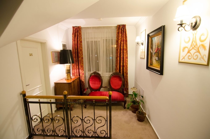 Imagen de los interiores del Hotel Boutique Monaco. Foto 16