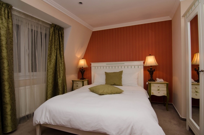 Imagen de la habitación del Hotel Boutique Monaco. Foto 5