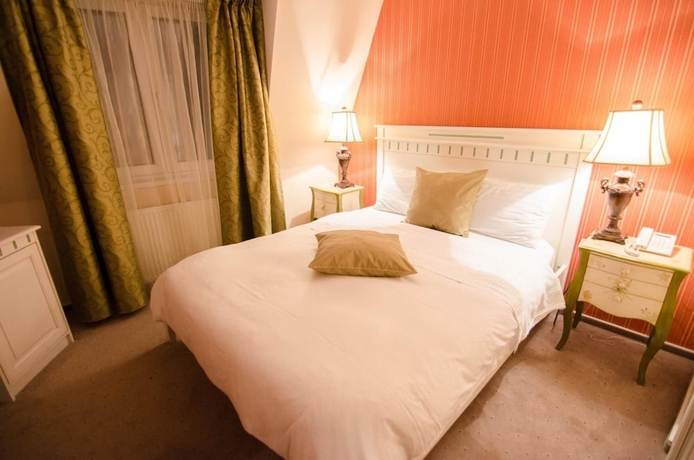Imagen de la habitación del Hotel Boutique Monaco. Foto 9