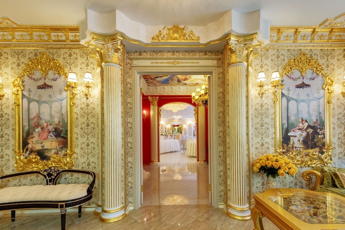 Imagen de los interiores del Hotel Boutique Monarch. Foto 17