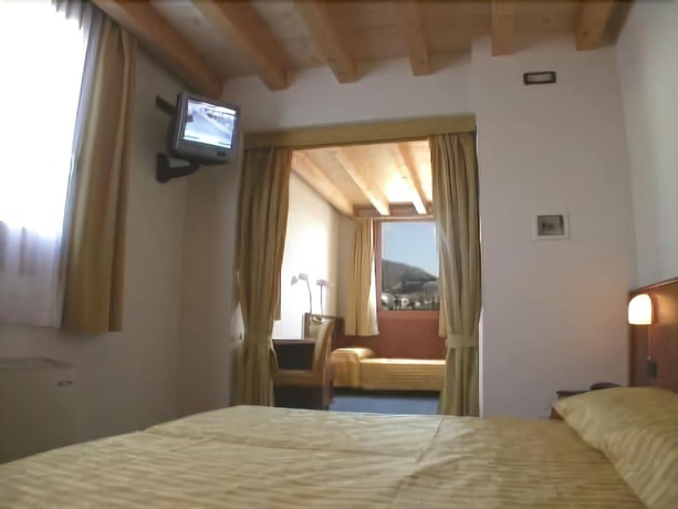 Imagen de la habitación del Hotel Boutique Municipio 1815. Foto 6