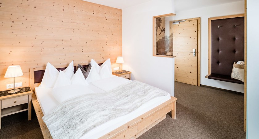 Imagen de la habitación del Hotel Boutique Nives. Foto 7
