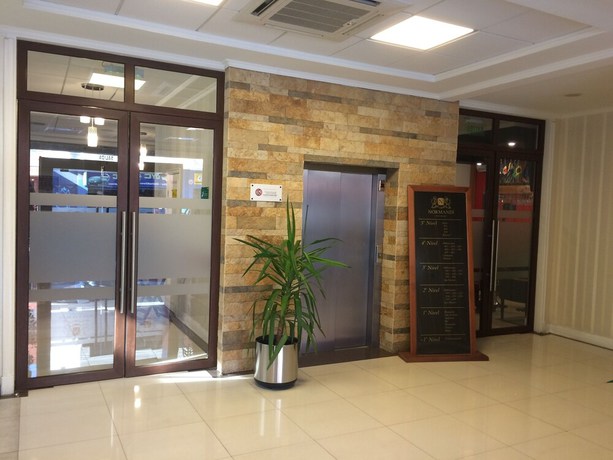 Imagen de los interiores del Hotel Boutique Normandi. Foto 18