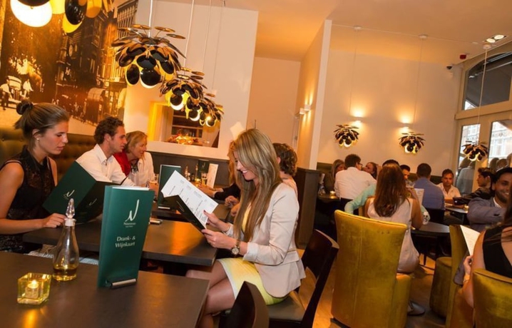 Imagen del bar/restaurante del Hotel Boutique Nouveau Van Ham. Foto 3