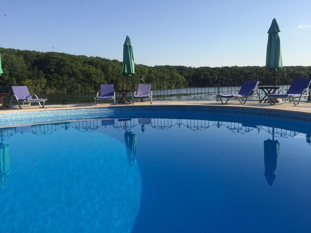 Imagen de la piscina del Hotel Boutique Otradnoe. Foto 18