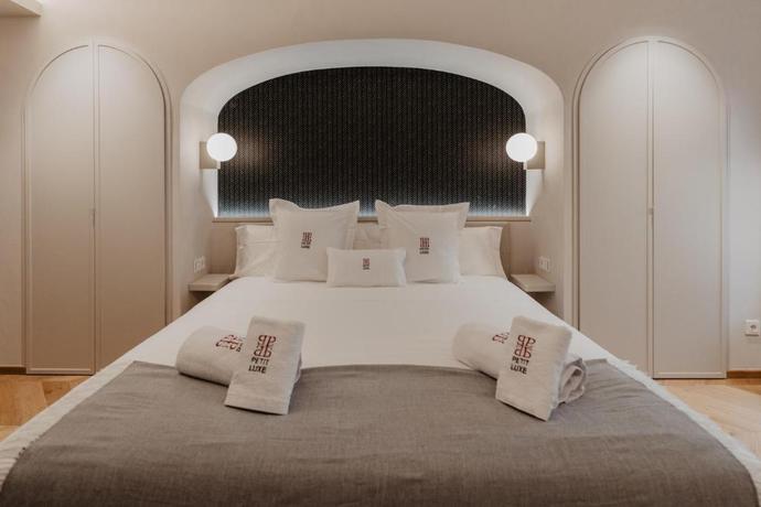 Imagen general del Hotel Boutique Petit Luxe. Foto 6