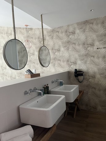 Imagen de la habitación del Hotel Boutique Playa Grande & Spa. Foto 18
