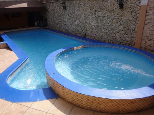 Imagen de la piscina del Hotel Boutique Primavera. Foto 10