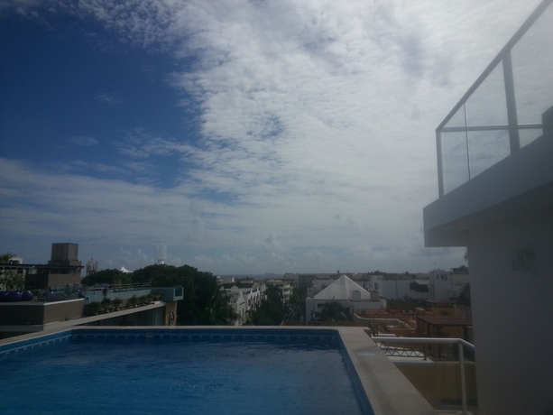 Imagen de la piscina del Hotel Boutique Rato 10. Foto 13