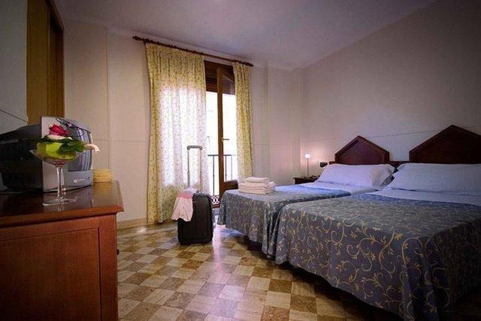 Imagen de la habitación del Hotel Boutique Reina Mora. Foto 7