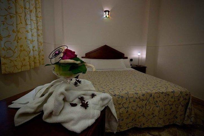 Imagen de la habitación del Hotel Boutique Reina Mora. Foto 8