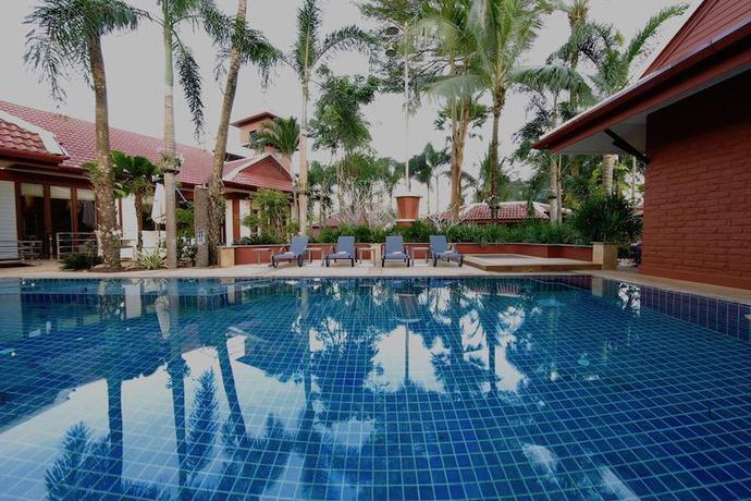 Imagen de la piscina del Hotel Boutique Resort Private Pool Villa. Foto 18