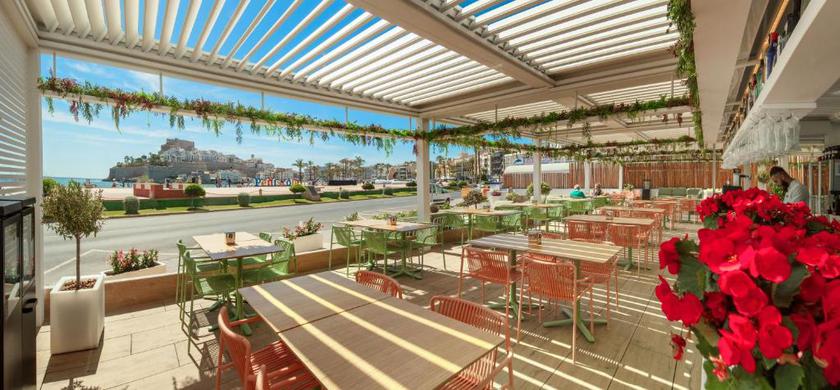 Imagen del bar/restaurante del Hotel Boutique Rh Portocristo. Foto 2