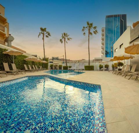 Imagen de la piscina del Hotel Boutique Rh Portocristo. Foto 11