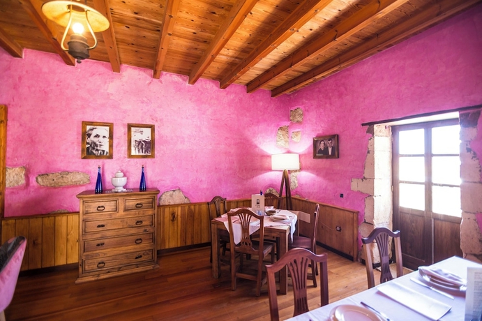 Imagen de los interiores del Hotel Boutique Rosario Mart&iacute;n. Foto 15