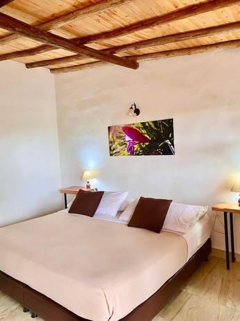 Imagen de la habitación del Hotel Boutique Santa Clara. Foto 2