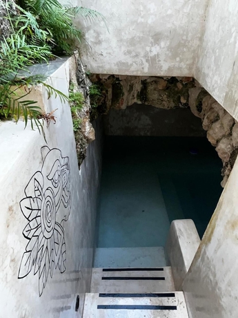 Imagen de la piscina del Hotel Boutique Santa Elena. Foto 15