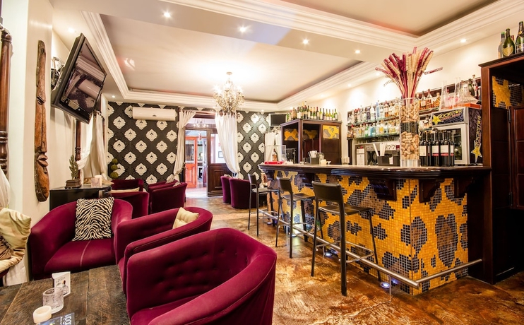 Imagen del bar/restaurante del Hotel Boutique Santa Lucia. Foto 7