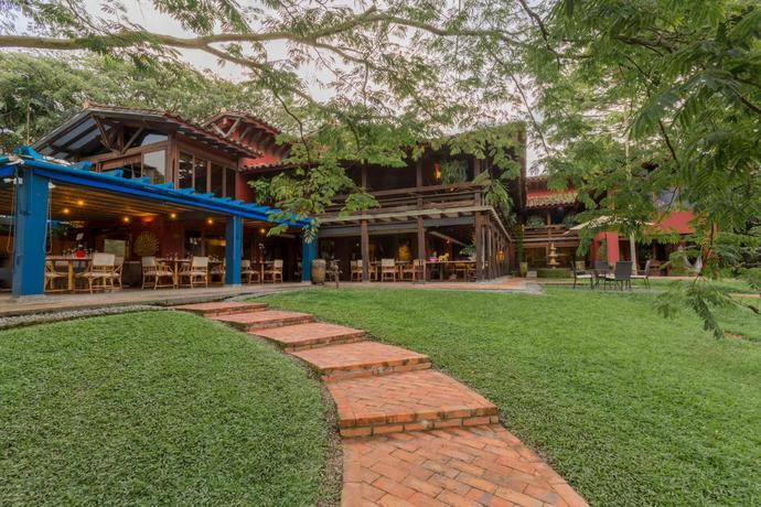 Imagen de los exteriores del Hotel Boutique Sazagua. Foto 8