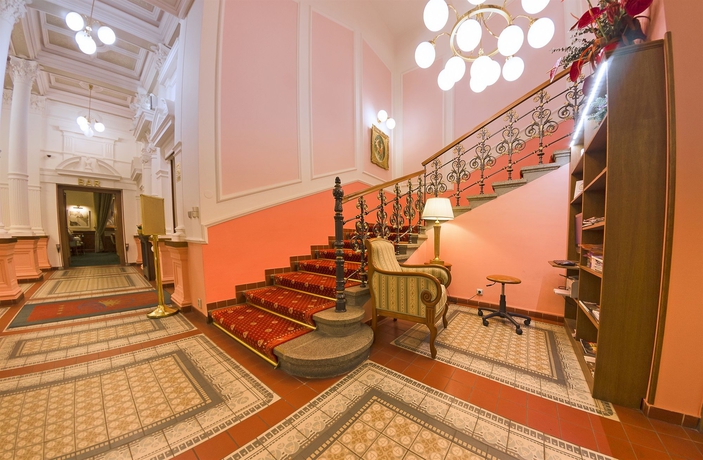 Imagen de los interiores del Hotel Boutique Seven Days Prague. Foto 15