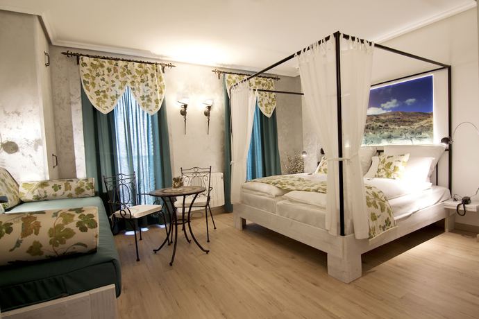 Imagen de la habitación del Hotel Boutique Sierra De Alicante. Foto 6