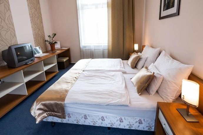 Imagen de la habitación del Hotel Boutique Sopianae. Foto 14