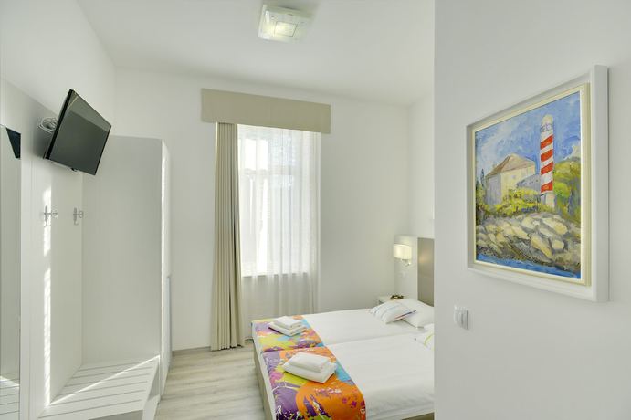 Imagen de la habitación del Hotel Boutique Suites Joyce. Foto 7