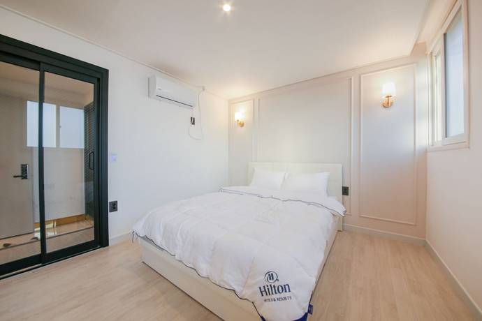 Imagen de la habitación del Hotel Boutique Super Rocket. Foto 8