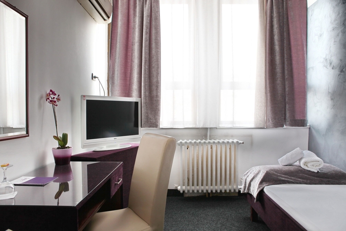 Imagen de la habitación del Hotel Boutique Tash Belgrade. Foto 7