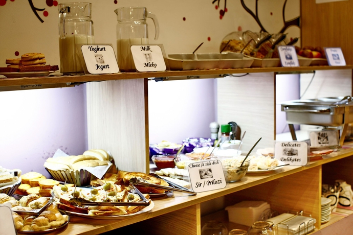 Imagen del bar/restaurante del Hotel Boutique Tash Belgrade. Foto 2