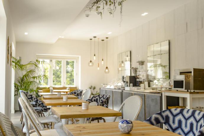 Imagen del bar/restaurante del Hotel Boutique Teatro Romano. Foto 2