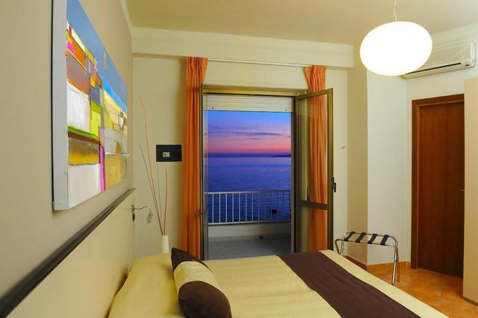 Imagen de los interiores del Hotel Boutique Terracotta Sapri. Foto 17