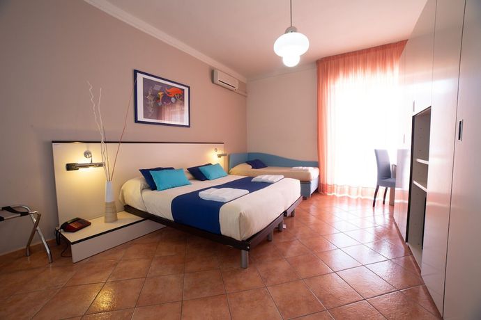 Imagen de la habitación del Hotel Boutique Terracotta Sapri. Foto 11