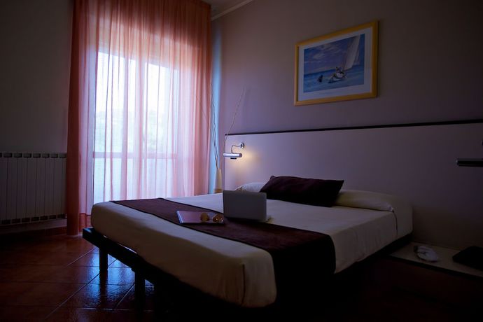 Imagen de la habitación del Hotel Boutique Terracotta Sapri. Foto 13