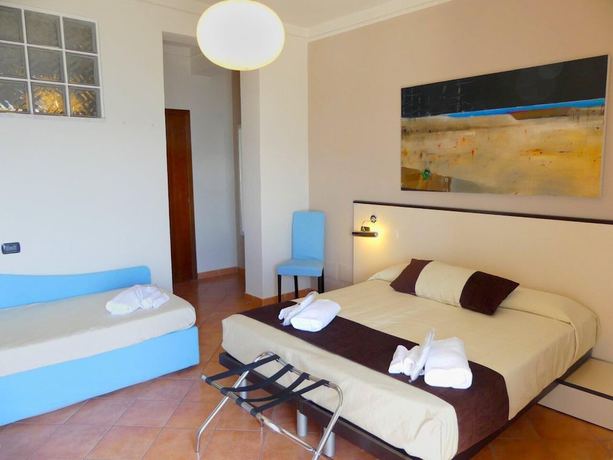 Imagen de la habitación del Hotel Boutique Terracotta Sapri. Foto 15