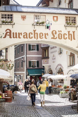 Imagen de los exteriores del Hotel Boutique Tr&auml;umerei 8 Auracher L&ouml;chl. Foto 15